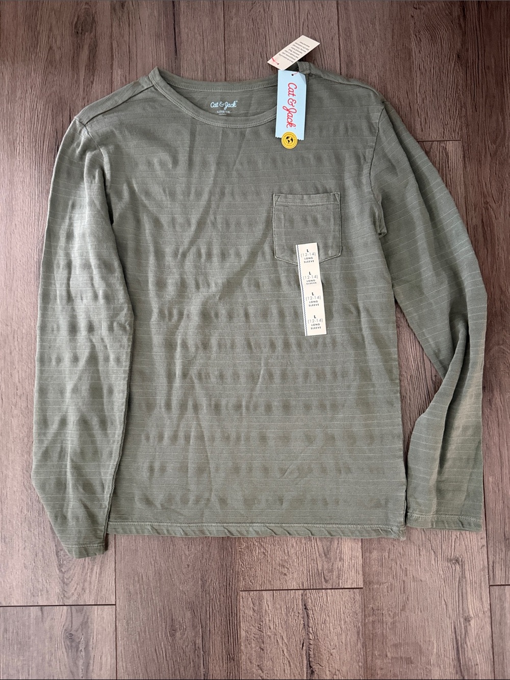 NWT Cat & Jack Olive Green Long Sleeve Pocket Tee. Size Large (12/14)